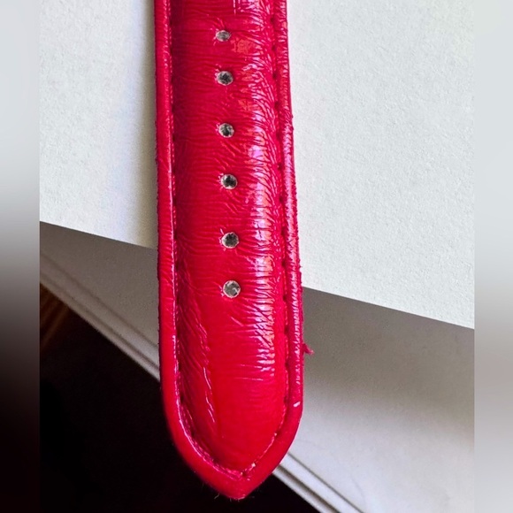 โฐ  Rare Vintage Early 2000โs Hello Kitty Red Leather and Pave Crystal Watch - Picture 10 of 13